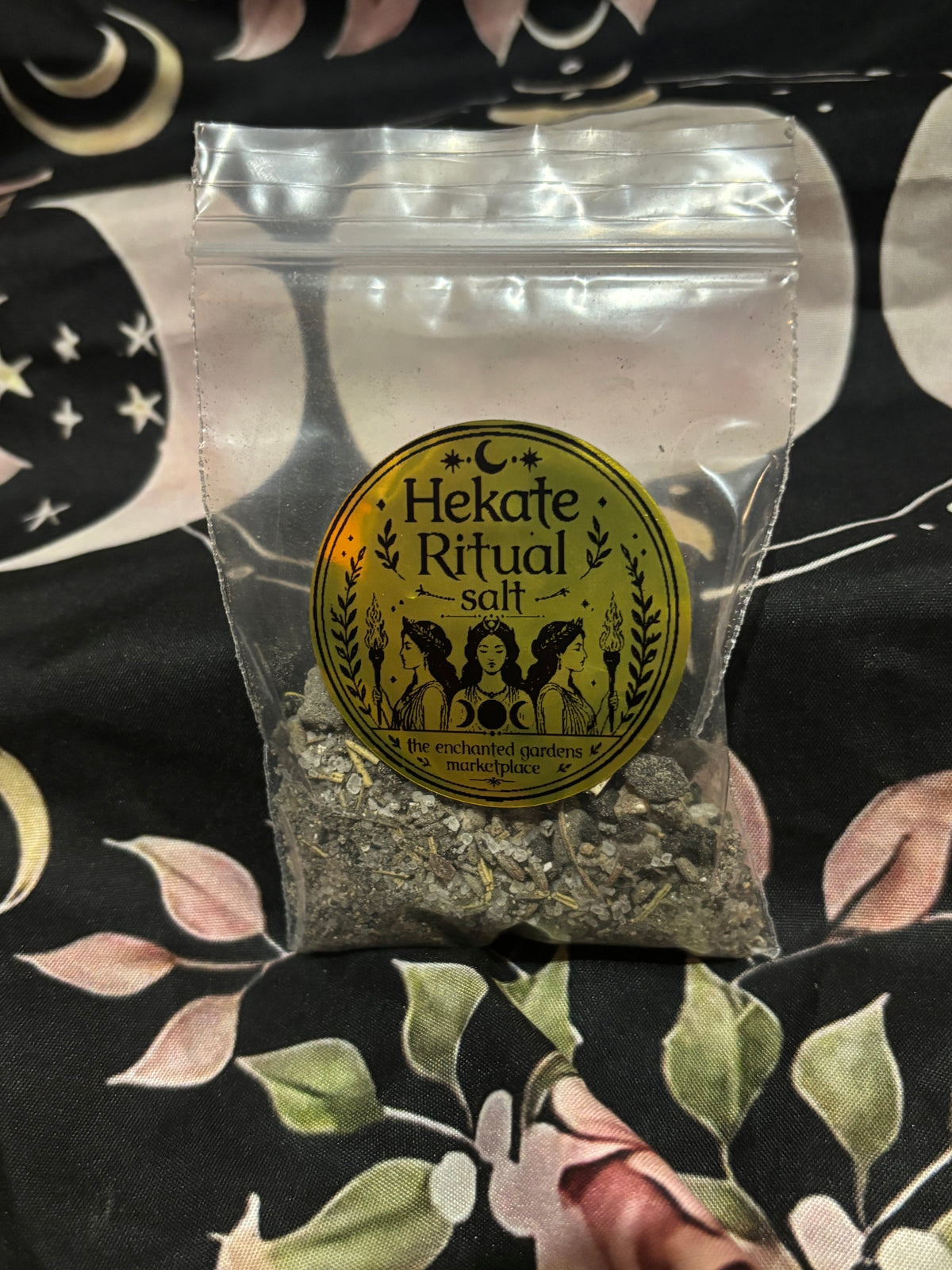 Hekate ritual salt